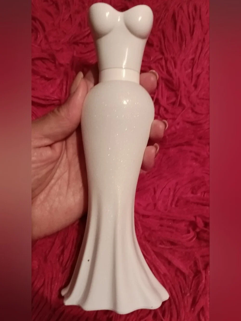 Paris Hilton Love Rush Shimmery White Bottle